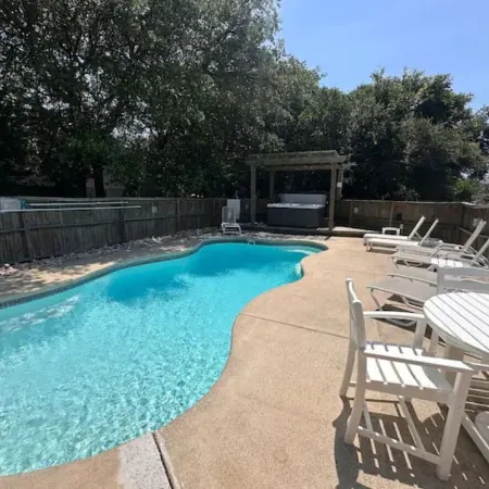 OBXLanai - 5 houses from Private Duck Beach + Private Pool at House!