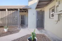 Suites on San Pedro - Unit B