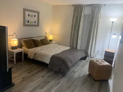 Convenient Las Vegas condo close to Strip