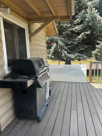 Rustic Riverfront Studio on the White River & OHV trail outside of Meeker w/WiFi