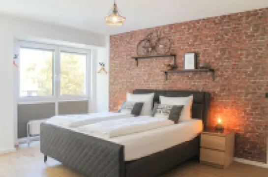 New York style, parking lot, lockable bike box with charging facility