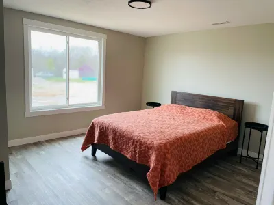 Salty Cedar Cabin #5 Hotels near Mark Twain Lake Jellystone Park