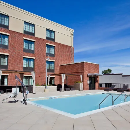 Hampton Inn & Suites Chapel Hill-Carrboro/Downtown