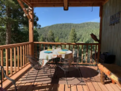 Mystic Forest Lodge, w/Superb Vistas & Media Room!