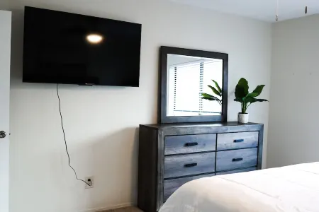 Trinity Townhome #B in the heart of Hobbs