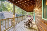 Secluded Coosawattee Cabin w/ Hot Tub- Summer Sale!