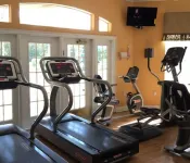 3 BR 2.5 BTH Townhome in beautiful resort minutes away from Disneyworld!!