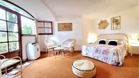 Villa Veranda, big private pool in relaxing green hills just 4 km from the beach