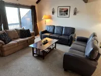 Next door to Camelback Resort, close to Outlets, Casino, Restaurants