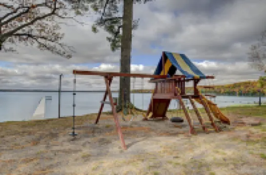 INCREDIBLE 8br 4ba Log House, Big St Germain Lake, Outdoor Covered Bar, Beach