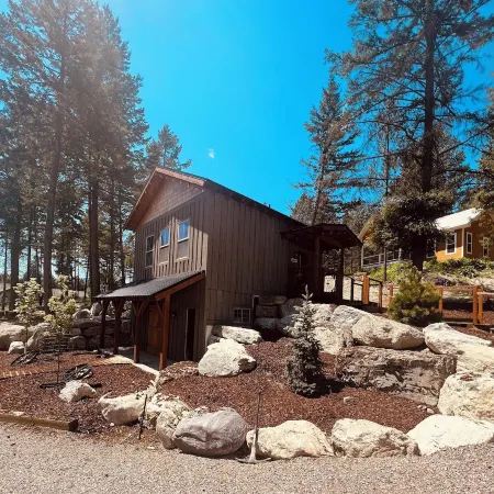 The Mill House at Elk Ridge Village Cabin 301A with Views of Flathead Lake