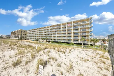 Manta Ray 413@ Pelican Isle  Beach Serv/Fish/Relax * Beach Front*