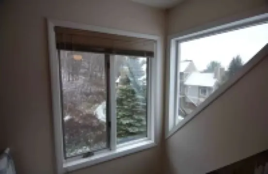 Peek' n Peak, Camelot  Loft Condo,  Clymer, NY, 250 Yards to Chair 8, Sleeps 14