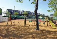 Upscale Clean Bayfront Townhouse with 4 Balconies, 14th Street