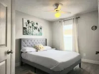 Cozy private house in Orlando Hotels in Union Park