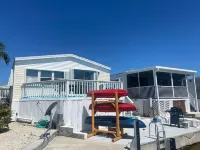 Island Oasis ~ YOUR Paradise awaits in Venture Out Resort! Hotels in Cudjoe Key