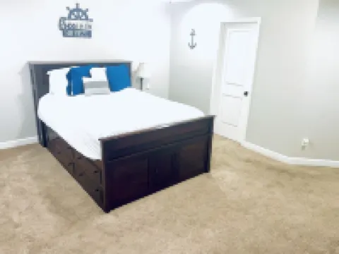 Quiet 4 bedroom villa with tons of space