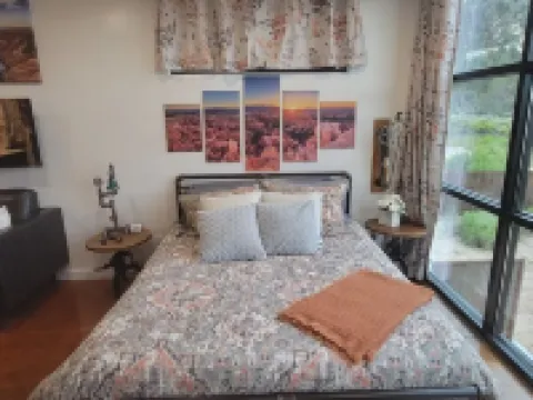 Envase Casa Casita Unit A Near Zion & Bryce Hotels in Kane County