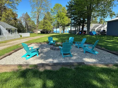 Private Beach Lakehouse