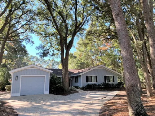 Sea Glass- Walk 2 Beach! Private Pool,1 Level! Fountain Views, 2 Masters & Gear!