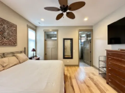 Stunning custom comfy home in quiet NW Billings