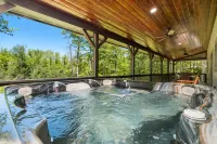 Be the 1ST! NEW CONSTRUCTION 2023~LUXURY~Mtn Views~Hot Tub~Close to Everything!