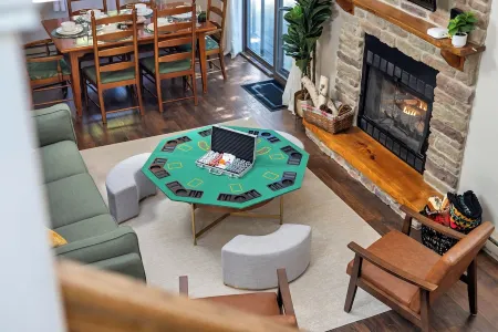 New! Hot Tub, Fire-pit, Shuffleboard, Game Room, Kids Play Area and More!