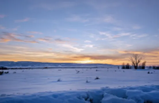 Equipped family-sized ski chalet in Driggs, ID a short drive to Grand Targhee.