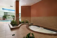 Embassy Suites by Hilton Seattle Tacoma International Airport - Badekar