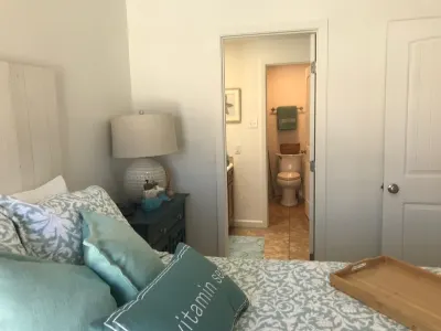 Walk to the lake ~ Cozy Condo