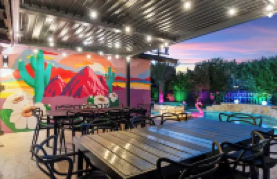 The PinkPalm 3,  Heated Pool!, 6 min to Old Town!