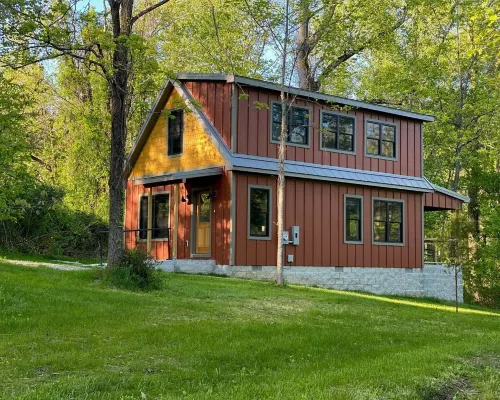 The Bright House is a newly constructed house in the Sewanee Village District. Hotels in Sewanee