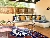 La Chumbera high rent ideal for couples Hotels near Camping Albergue Tau