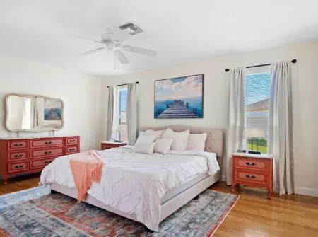 Feel @ Home Ft Myers | 3bd | 2bh | POOL | sleeps 8