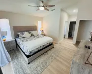 Marco Island Oasis: Pool, Beach, Fishing, & Fun Await! Pet Friendly Family Home - breakfast