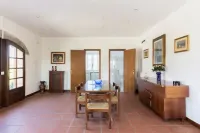 Renovated Grange in a Renaissance Villa Park