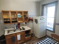 Studio Close to Mtu, Houghton, Keweenaw, Dining, on the Trail & Full Amenities