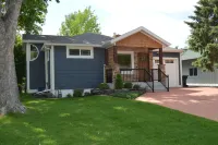 Renovated home in vintage neighborhood, close to airport, hospitals, & downtown.