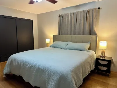 Clarkston House with pool! Relax and enjoy with family and friends