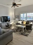 Great center-island location, walk everywhere!