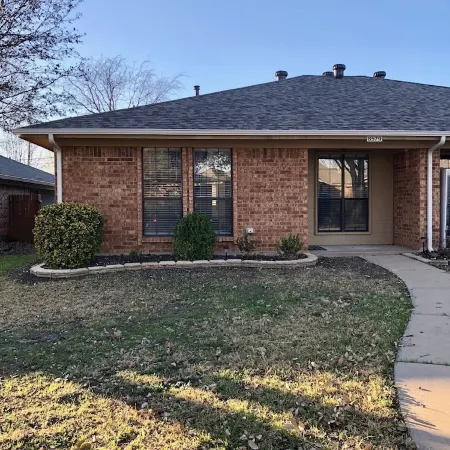 Central Frisco-Full renovated cozy&nice half duplex 3bed|2bath free wifi&parking