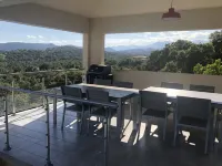 10mn beach, Standing Villa, top sea view, fiber internet, heated pool, jacuzzi