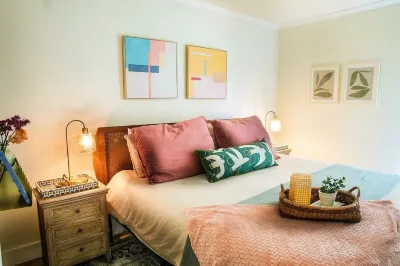 Charming cottage near beach: Fenced Yard, Firepit, Pets OK, King Bed - Sleeps 8 Hotels near W J Quarles Elementary School