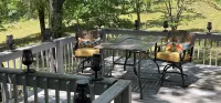 Welcome to Jireh's Haven Quiet, Charming 3 Bedroom Farmhouse