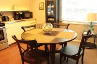 Fantastic Central Location in Downtown San Mateo Hotels in San Mateo