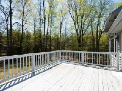 Cozy Home - 3 min to Sister Bay Downtown, Beach, & Pirates Cove Adventure Golf Hotels in Sister Bay