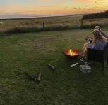 Cottage on orchard acreage with ocean views Hotels in Foster