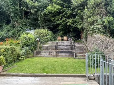 Beach side apartment in beautiful Combe Martin Hotels near Surfside Kayak Hire