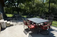 Large River Home with private pool, basketball court, private, pool table