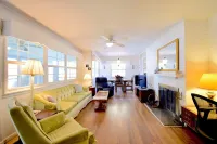 Charming 3 Bedroom house with detached garage.